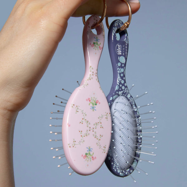 Wet Brush x Hill House Keychain Detangler - Pink Trellis