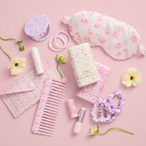 Wet Brush x LoveShackFancy Comb with Case - Blooming Heirloom